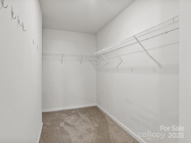 Walk In Closet | Image 19