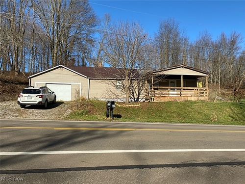 117 Waynesburg Rd Nw, Carrollton, OH, 44615-9751 | Card Image