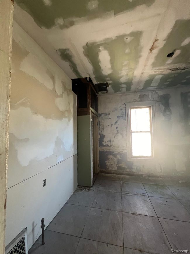 207 Connecticut St, House other with 3 bedrooms, 1 bathrooms and null parking in Highland Park MI | Image 12