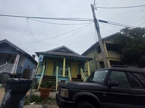 2520 Jena St, New Orleans, LA, 70115-6323 | Card Image