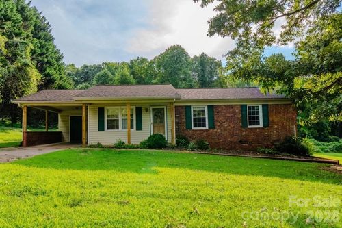 4-1139 Loblolly Ln, Newton, NC, 28658-9243 | Card Image