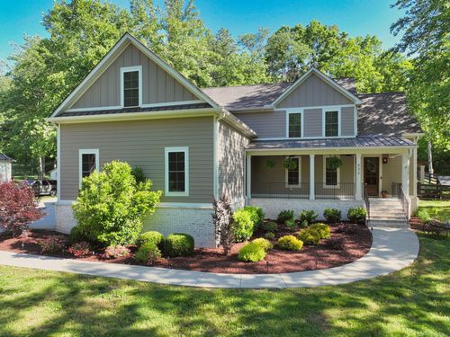 632 Weeping Willow Rd, Hendersonville, TN, 37075-8737 | Card Image