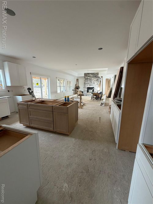 10310 Sweetheart Lane, Brighton Township, MI, 48114 | Card Image