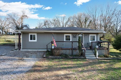 405 Taylor St, Athens, TN, 37303-2577 | Card Image