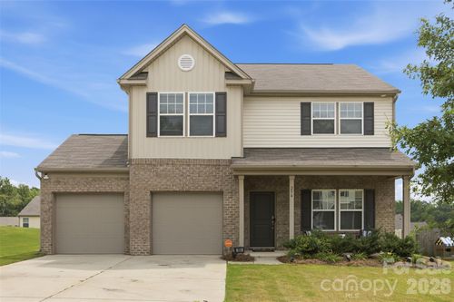254 Austen Lakes Dr, York, SC, 29745-2935 | Card Image