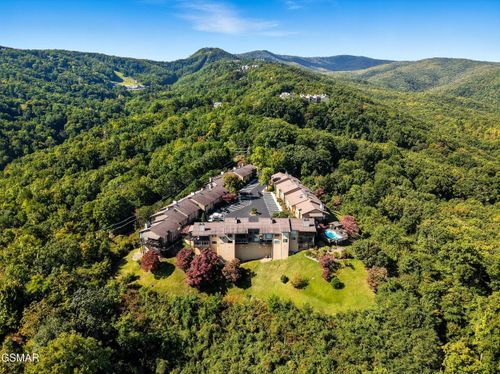 apt-105-1050 Ski View Dr, Gatlinburg, TN, 37738-4508 | Card Image