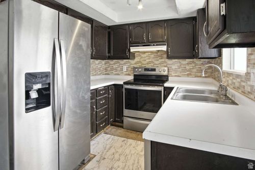 75 Covecrest St, Price, UT, 84501-1829 | Card Image