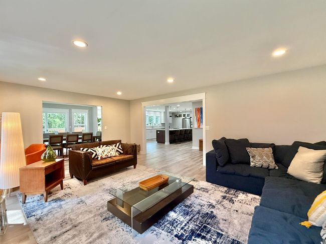 2324 Boulder Ln, House other with 7 bedrooms, 5 bathrooms and null parking in Beloit WI | Image 9