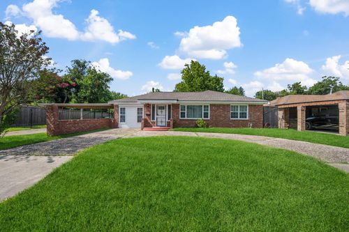 3609 Dawson Ln, Houston, TX, 77051-3218 | Card Image