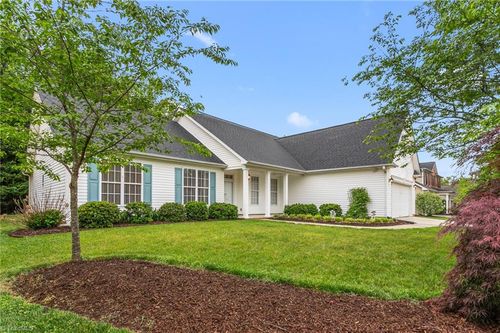 800 Croftwood Dr, Gibsonville, NC, 27249-3365 | Card Image