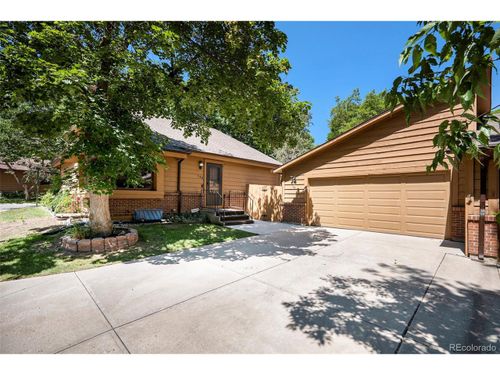 136 S Eagle Cir, Aurora, CO, 80012-1531 | Card Image