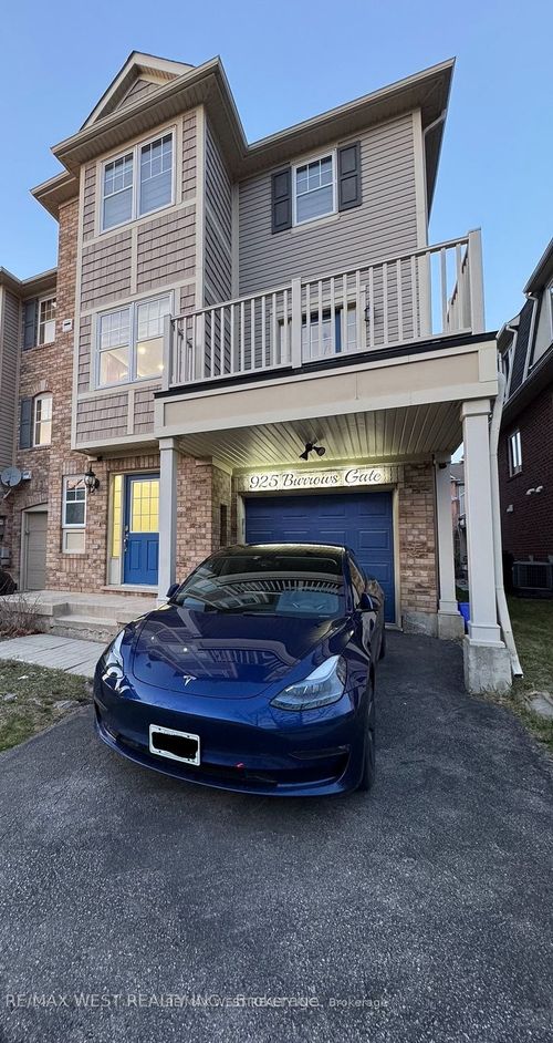 925 Burrows Gate, Milton, ON, L9T0K7 | Card Image