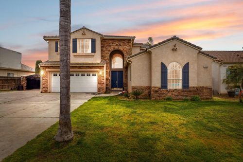 5756 E Pitt Ave, Fresno, CA, 93727-6478 | Card Image