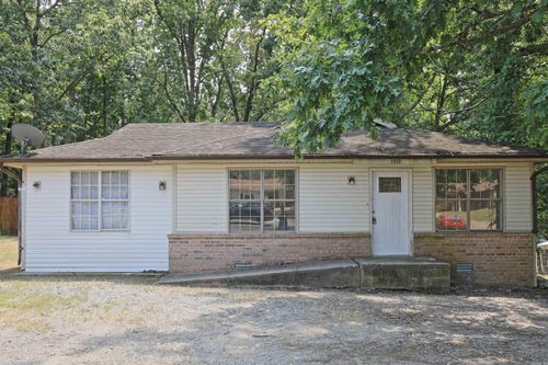 1210 Donna Dr, Redfield, AR, 72132-9132 | Card Image