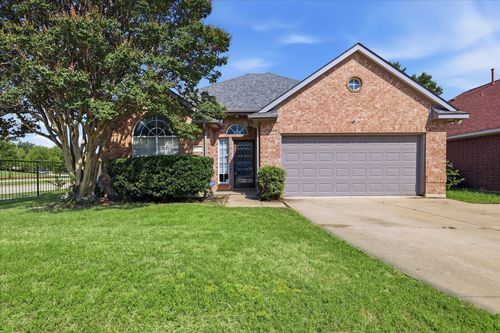 800 Tablerock Way, Lewisville, TX, 75077-2500 | Card Image