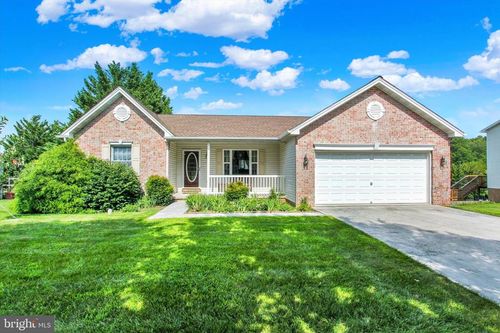 12 Yorktowne Ct, LITTLESTOWN, PA, 17340-1550 | Card Image