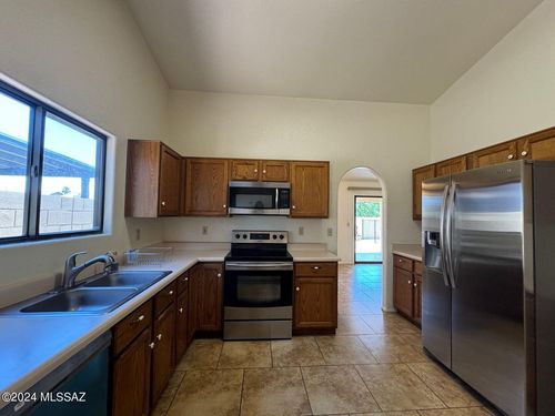 7966 S New Abbey Dr, Tucson, AZ, 85747-9290 | Card Image