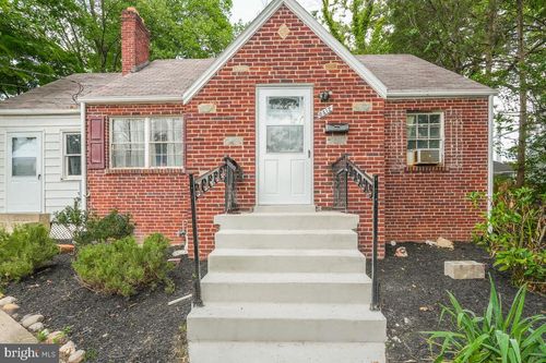 6412 Elliott Pl, HYATTSVILLE, MD, 20783-5008 | Card Image
