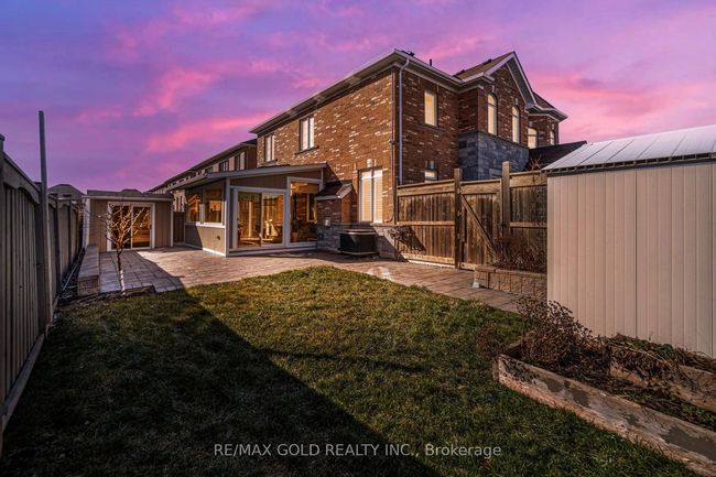 1 Almond St, House other with 5 bedrooms, 6 bathrooms and 4 parking in Brampton ON | Image 32