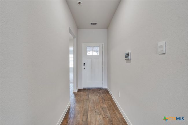 1306 Camden Ln, House other with 4 bedrooms, 2 bathrooms and null parking in Lockhart TX | Image 6