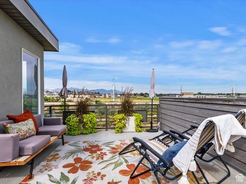 7756 S Rooftop Dr, Midvale, UT, 84047-4861 | Card Image