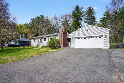 202 Spikenard Cir, Springfield, MA, 01129-1520 | Card Image