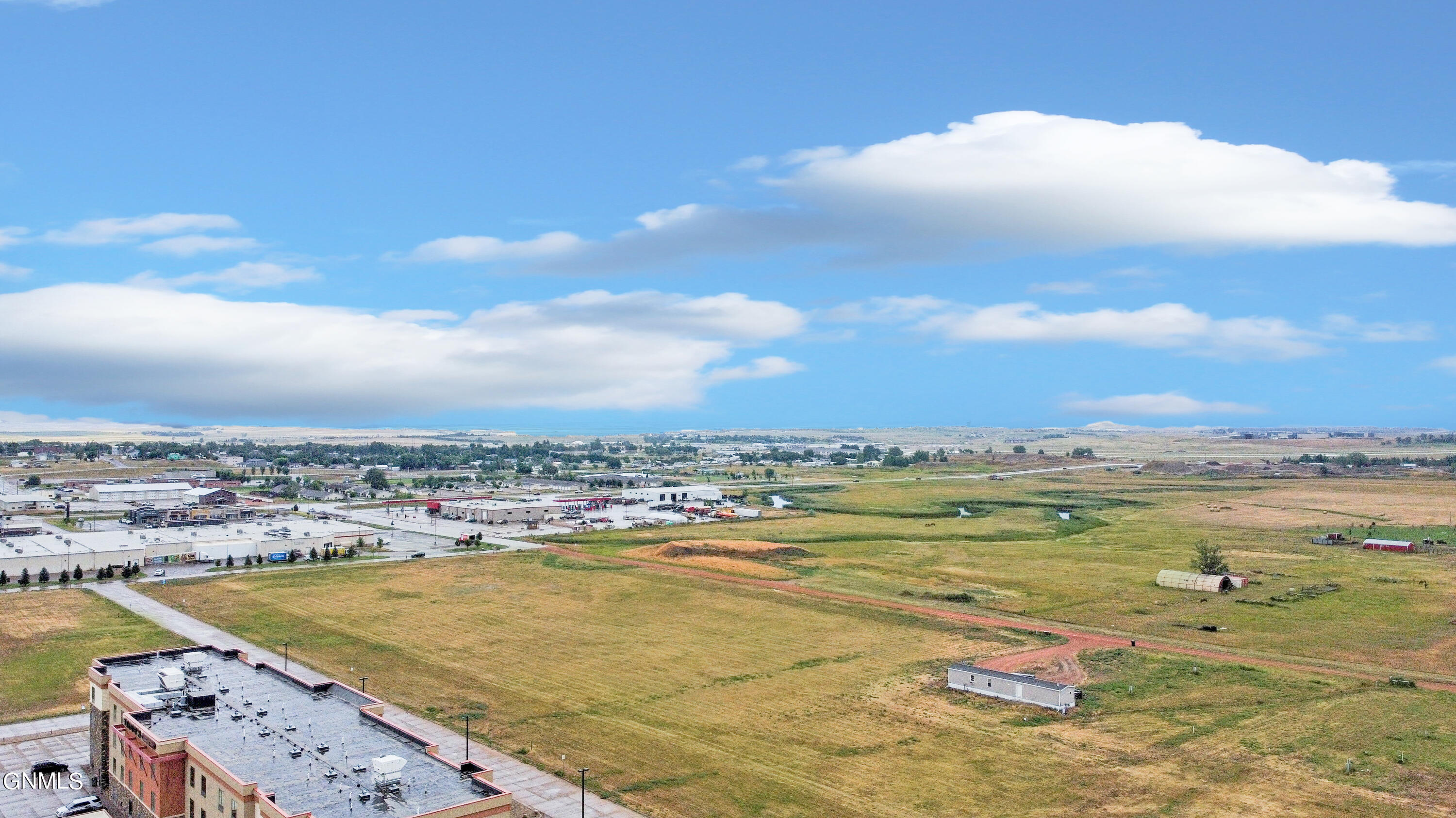 Land in Watford City 2