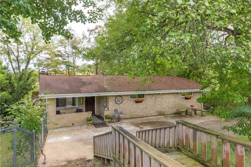 270 Mckim Dr, Plum Boro, PA, 15239 | Card Image