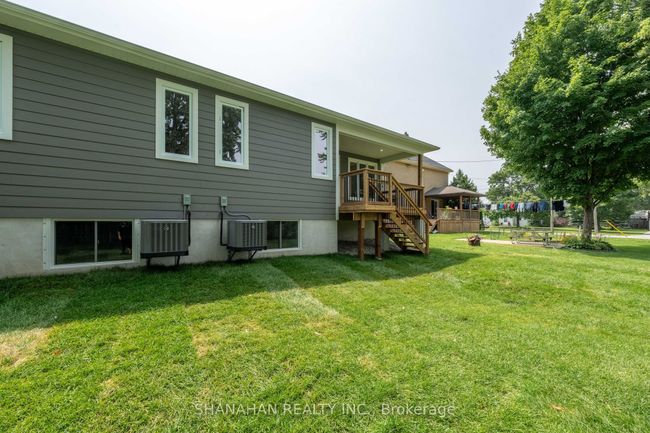 397 Victoria St, House attached with 2 bedrooms, 2 bathrooms and 1 parking in Warwick ON | Image 29