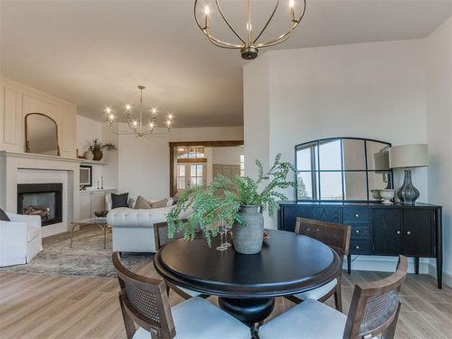 2900 Nw 160th St, Edmond, OK, 73013-1464 | Card Image