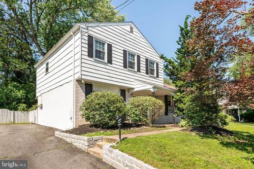 228 David Dr, HAVERTOWN, PA, 19083-1020 | Card Image