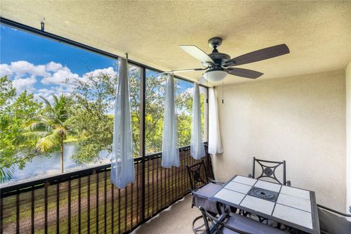 apt-305-2206 Cypress Bend Dr, Pompano Beach, FL, 33069-4436 | Card Image