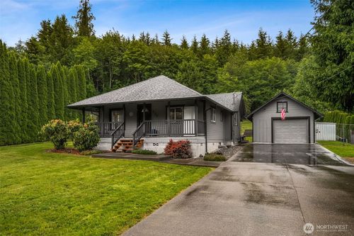 220 E Beck St, McCleary, WA, 98557-9537 | Card Image