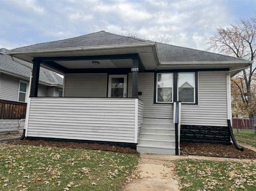 1227 Emerald Ave, Chicago Heights, IL, 60411-2715 | Card Image