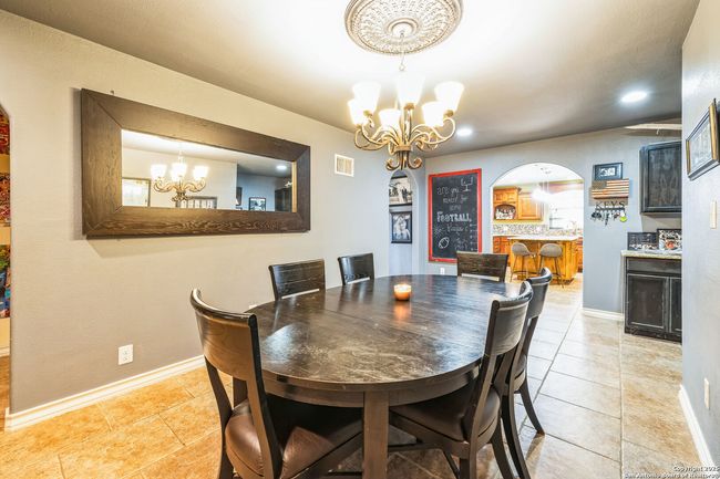 1167 Pipe Springs Dr, House other with 4 bedrooms, 4 bathrooms and null parking in Lakehills TX | Image 13