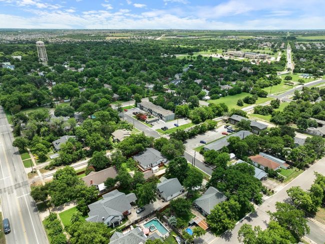 Aerial view of residential area | Image 40