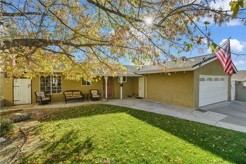 17914 Stillmore St, Canyon Country, CA, 91387 | Card Image