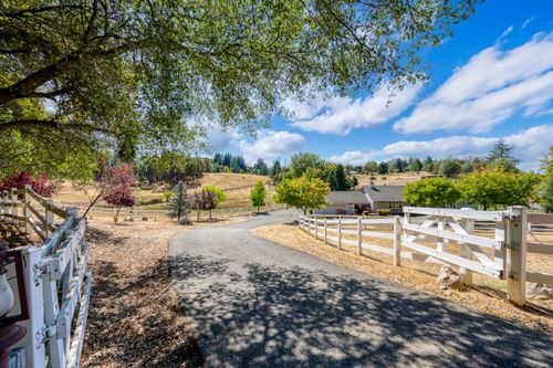 2440 Otter Trail, Cool, CA, 95614 | Card Image