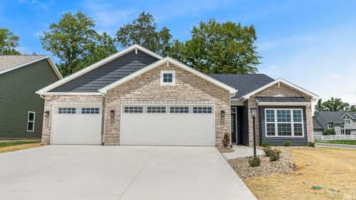 8289 Caverango Blvd, Fort Wayne, IN, 46815-8863 | Card Image