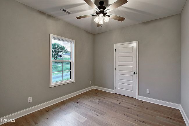 2442 Haystack Cir, House other with 4 bedrooms, 3 bathrooms and null parking in Piney Flats TN | Image 16
