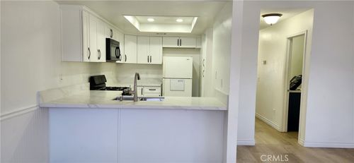 713 Walnut Dr, Lake Elsinore, CA, 92530-7020 | Card Image