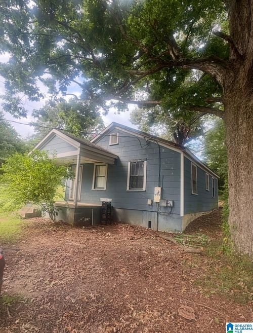 4217 Old Birmingham Hwy, Anniston, AL, 36201-8802 | Card Image