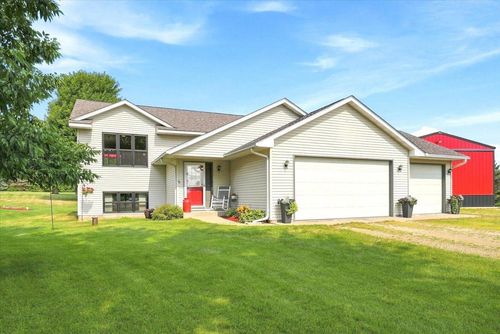 1498 142nd St, New Richmond, WI, 54017-6645 | Card Image