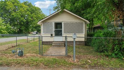 800 E 12th Street, House other with 1 bedrooms, 1 bathrooms and null parking in Claremore OK | Image 1