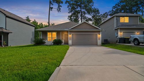 709 Little River Dr, Montgomery, TX, 77316-6120 | Card Image