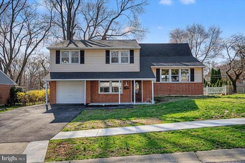 2209 Riviera Ln, WILMINGTON, DE, 19810-2832 | Card Image