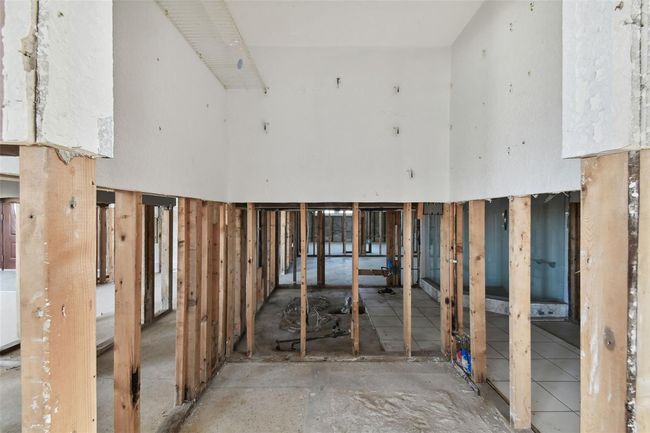 568 Johns Pass Ave, House other with 4 bedrooms, 3 bathrooms and null parking in MADEIRA BEACH FL | Image 74