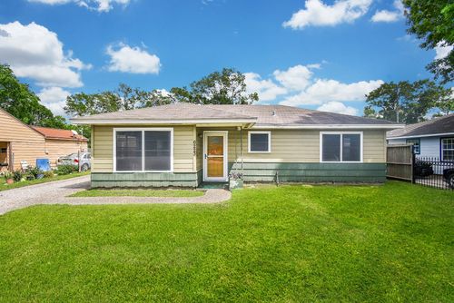 6223 Wayland Street, Houston, TX, 77021 | Card Image