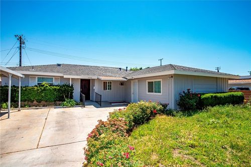 45046 18th St W, Lancaster, CA, 93534-2018 | Card Image