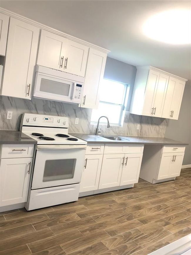 120 Shanklin Road Part B | Image 30